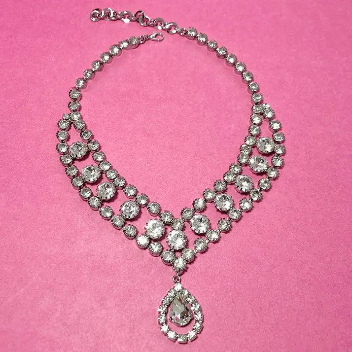 

Luxury Necklace Crystal Water Droplet Pendant Chokers Women High Quality Famous Designer Brands Jewelry Party Trend