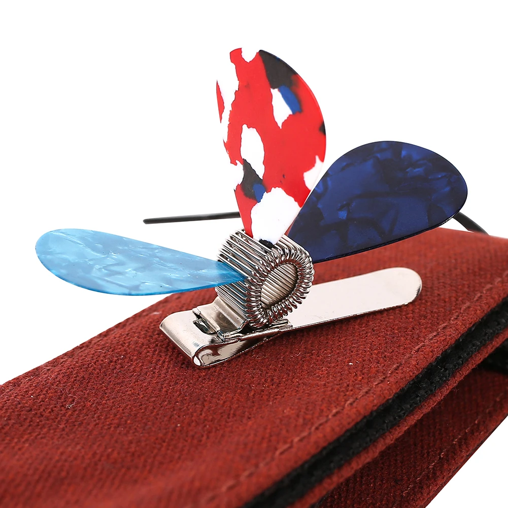 

Portable Guitar Picks Clip To Strap Holder Clip With 3 Pcs Picks Durable Metal Assistant Tool For Guitar Players Colors Random
