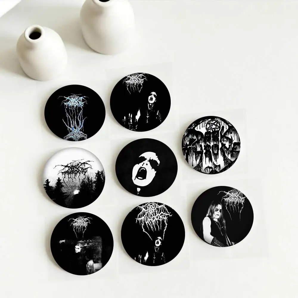 Фото Значки D-Darkthrone Band 25, 32, 44, 58, 75 мм, персонализированные круглые броши, значки, аксессуары, подарок №1