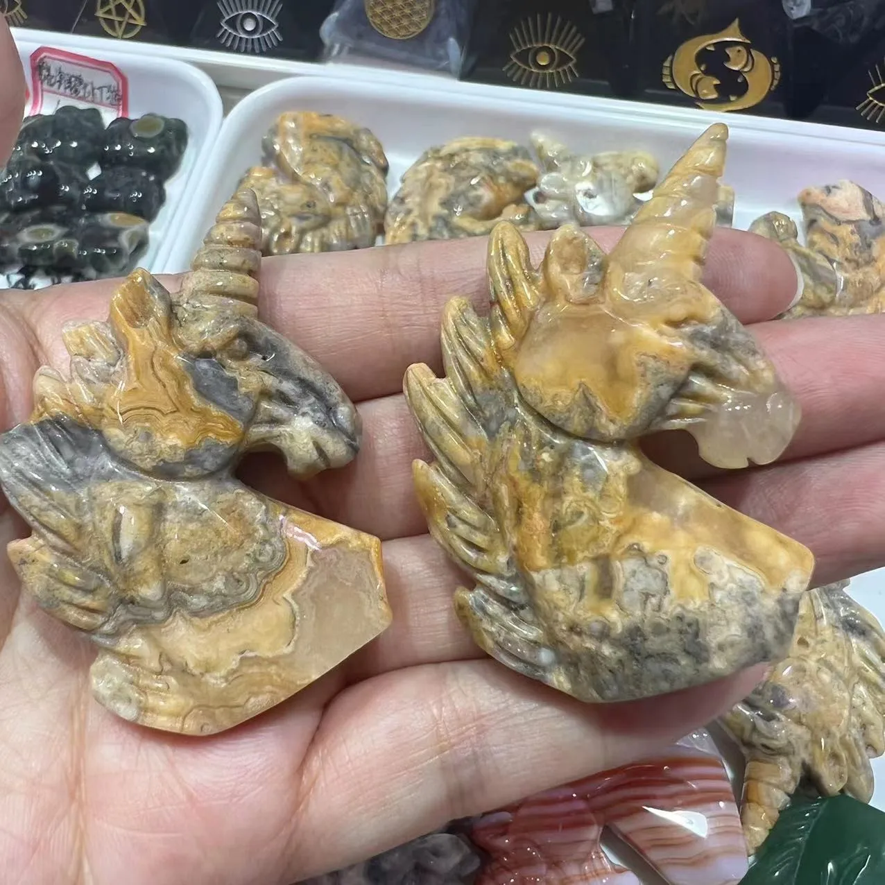 

Высококачественный натуральный сумасшедший Агат, единорог, кристалл, энергетическое исцеление для домашнего декора