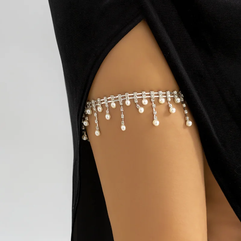 

Imitation Pearl Tassel Thigh Chain Simple Bohemian Body Chain for Women Leg Chain Sexy Elastic Band Versatile Body Jewelry