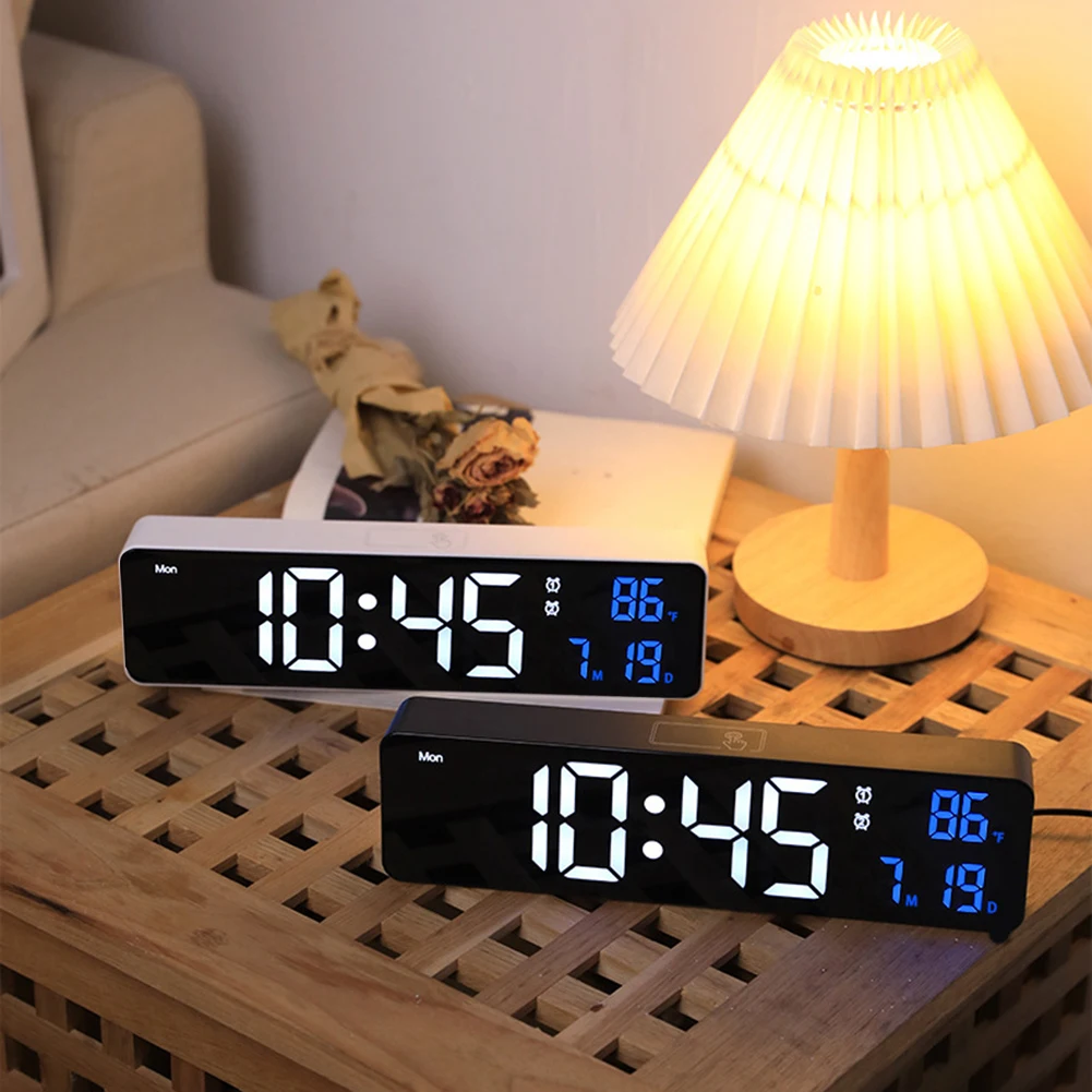 

LED Digital Alarm Clock with Snooze and Voice-activated Induction Adjustable Brightness Rechargeable Digital Clock for Bedroom