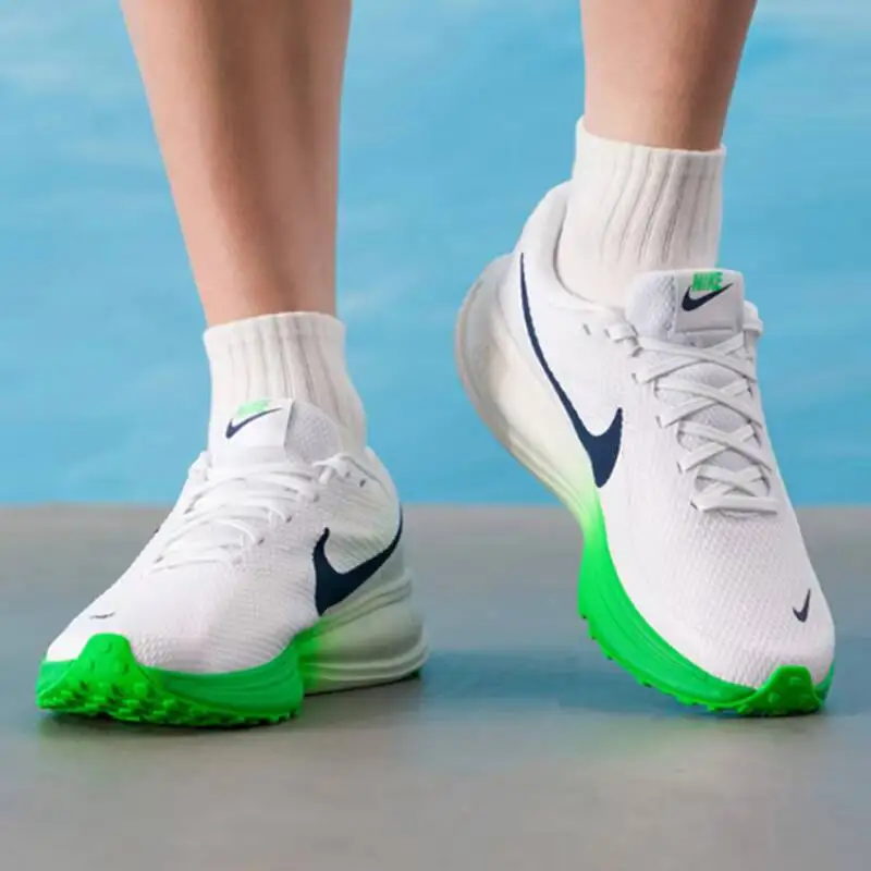 Фото Горячая новинка 2026: Мужские кроссовки Nike бело-зеленые для бега, с амортизирующей толстой подошвой, легкие, для уличного спорта, HJ9198-111 №5
