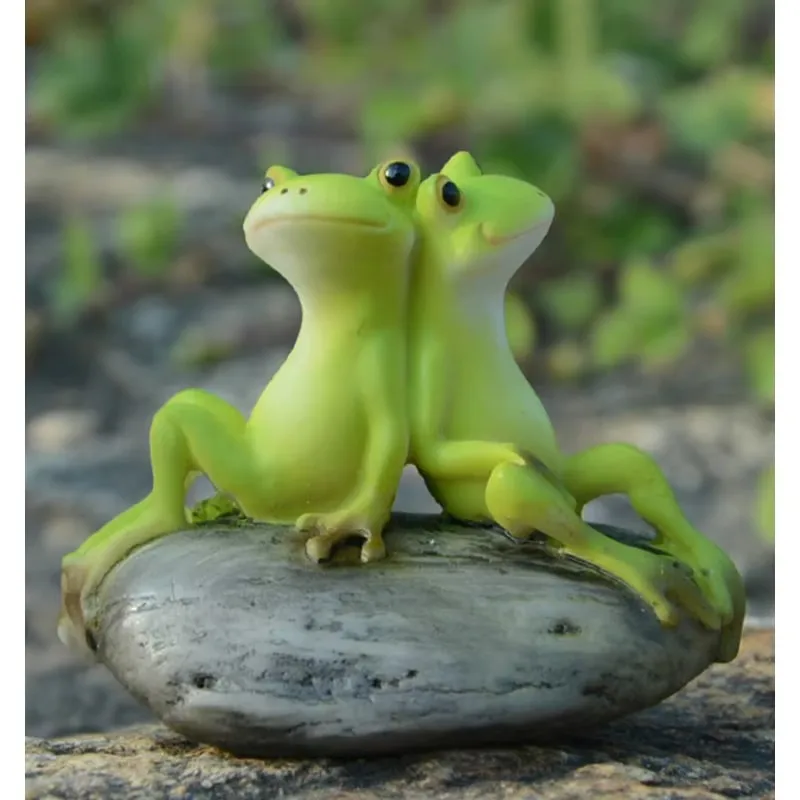 Креативная милая статуя сельской лягушки из смолы уличная скульптура лягушек