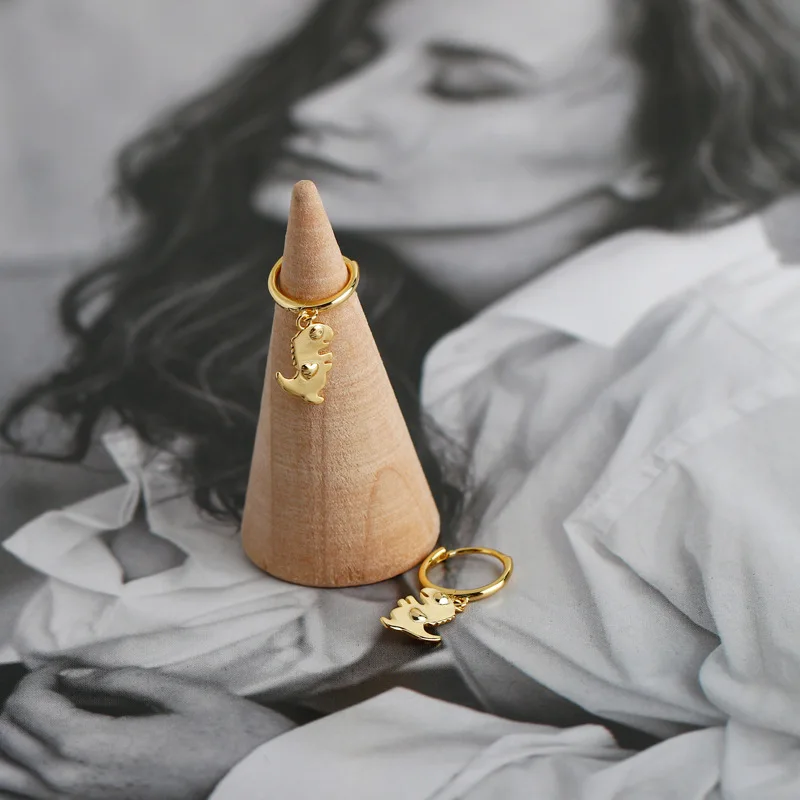 Маленькие серебряные и золотые серьги-кольца в форме динозавра для женщин