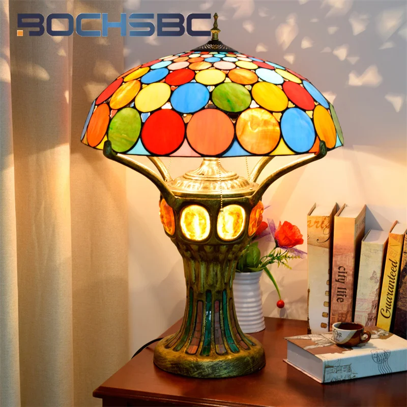 

Лампа BOCHSBC из витражного стекла Тиффани в европейском стиле, лампа в стиле арт-деко для гостиной, бара, приборной панели, кабинета, спальни, прикроватная Подарочная лампа