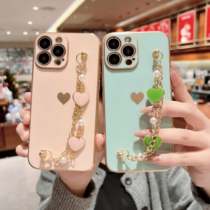 

Soft Matte Bracelet Love Heart Phone Case For iPhone 11 12 13 14 Pro Max XS X XR 7 8 14 Plus 13 Mini SE 2020 Bumper Back Cover