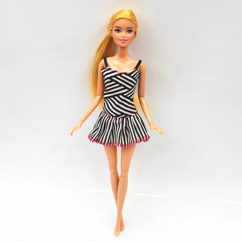 

New 30cm 11 Joints Movable Doll with Clothes 1/6 Doll with Skirt Girls Play House Diy Dress Up Toy Gifts