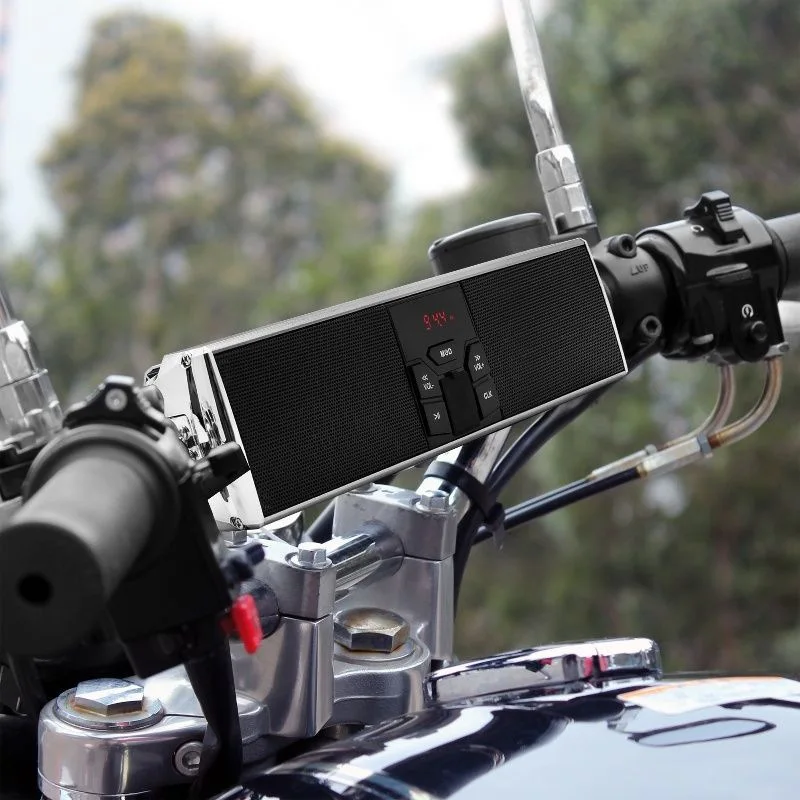 Фото Водонепроницаемая Bluetooth-колонка для мотоцикла с басами, DRL, USB, AUX, FM-радио, креплением на руль, аудиомодуль для электровелосипеда №1