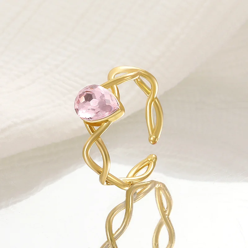 

Creative Fried Dough Twist Hollow Diamond Pink Zircon Ring for Women's Wedding Engagement Ring Oval Gem Gold Ring