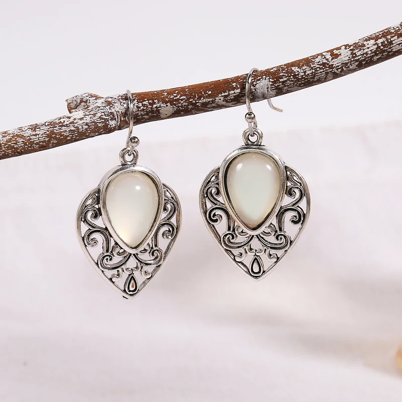 

Vintage Boho Moonstone Earrings Retro Silver Color Waterdrop Birds Moon Stone Hook Dangle Earring For Women Trendy 2023