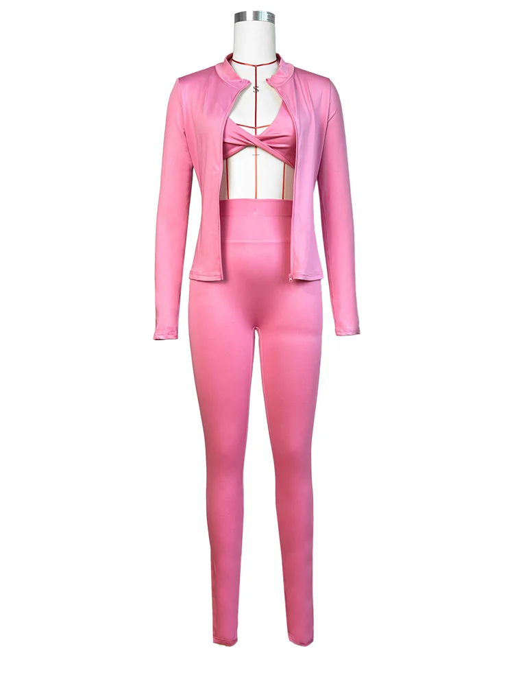 Костюм спортивный женский из трех предметов повседневный однотонный пикантный