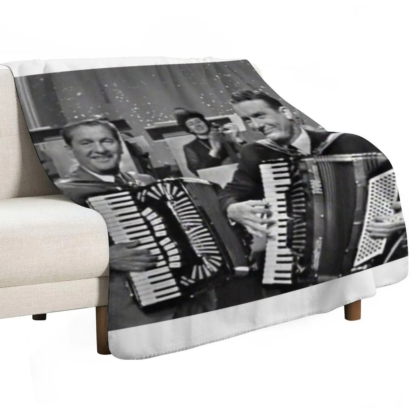 Фото Мягкое дышащее одеяло Lawrence Welk & Myron Floren для ночного сна №2