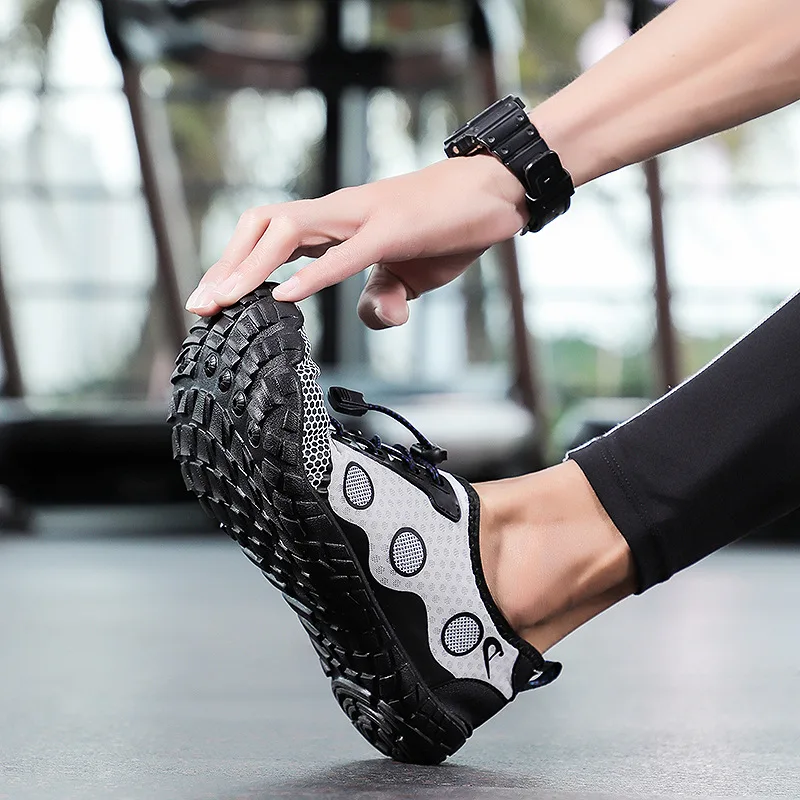 2023 New Mesh Mountaineering Hiking Sports Amphibious Wading Shoes Outdoor Sports Men's Summer Breathable Large Size 36-46