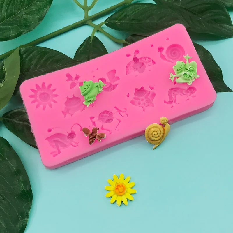 

Frogs bees snails mushrooms sugared Silicone Mold forest chocolate cake molds diy kitchen baking decoration tools