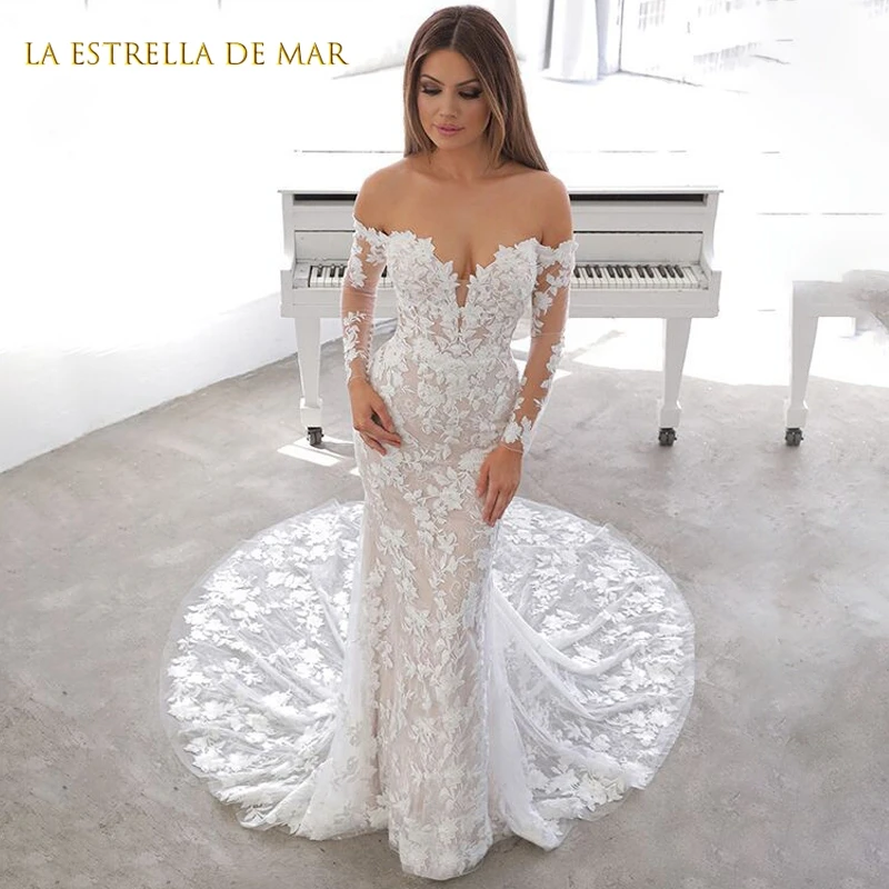 Женское кружевное платье с длинным рукавом, с открытыми плечами