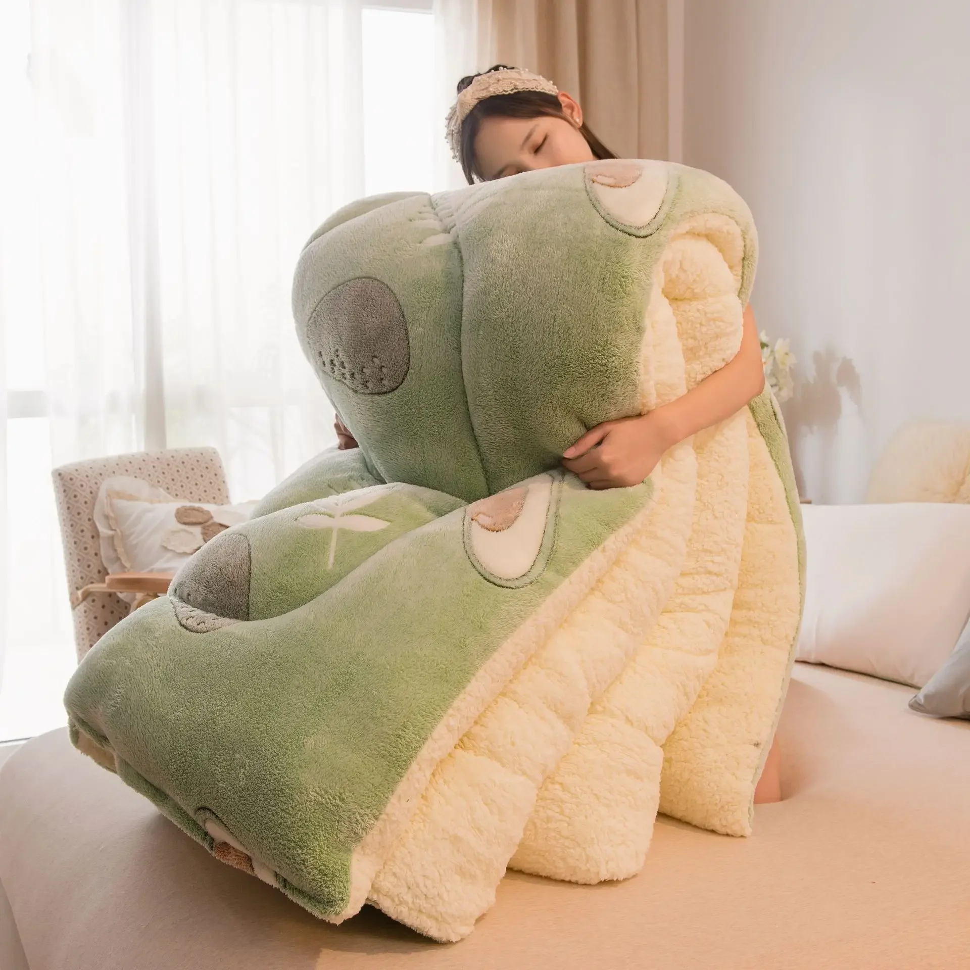 

Толстое плюшевое зимнее стеганое одеяло, теплое и удобное теплое хлопковое стеганое одеяло с цветочным принтом, двухстороннее стеганое покрывало, постельное белье