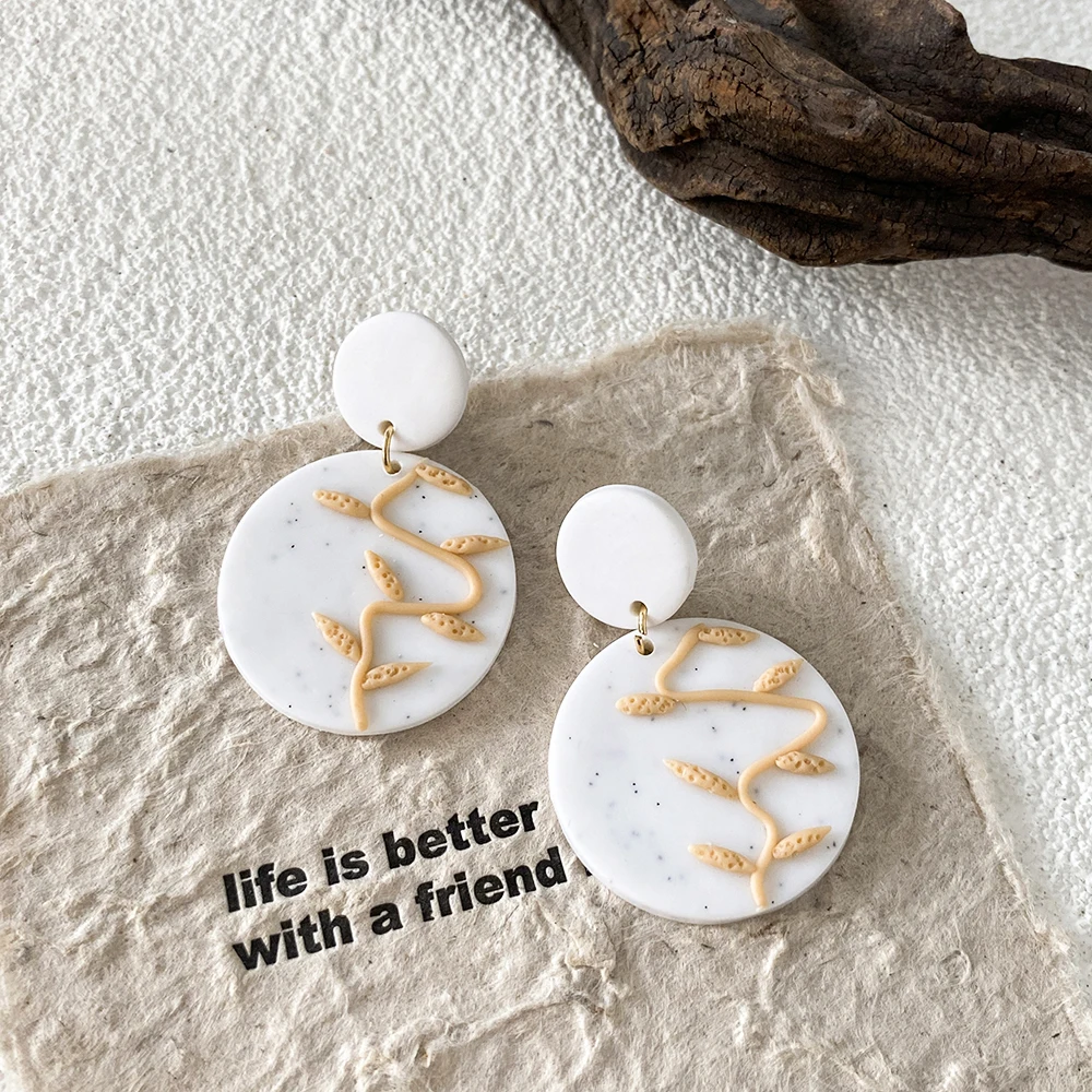 Серьги-подвески Lifefontier белые глиняные