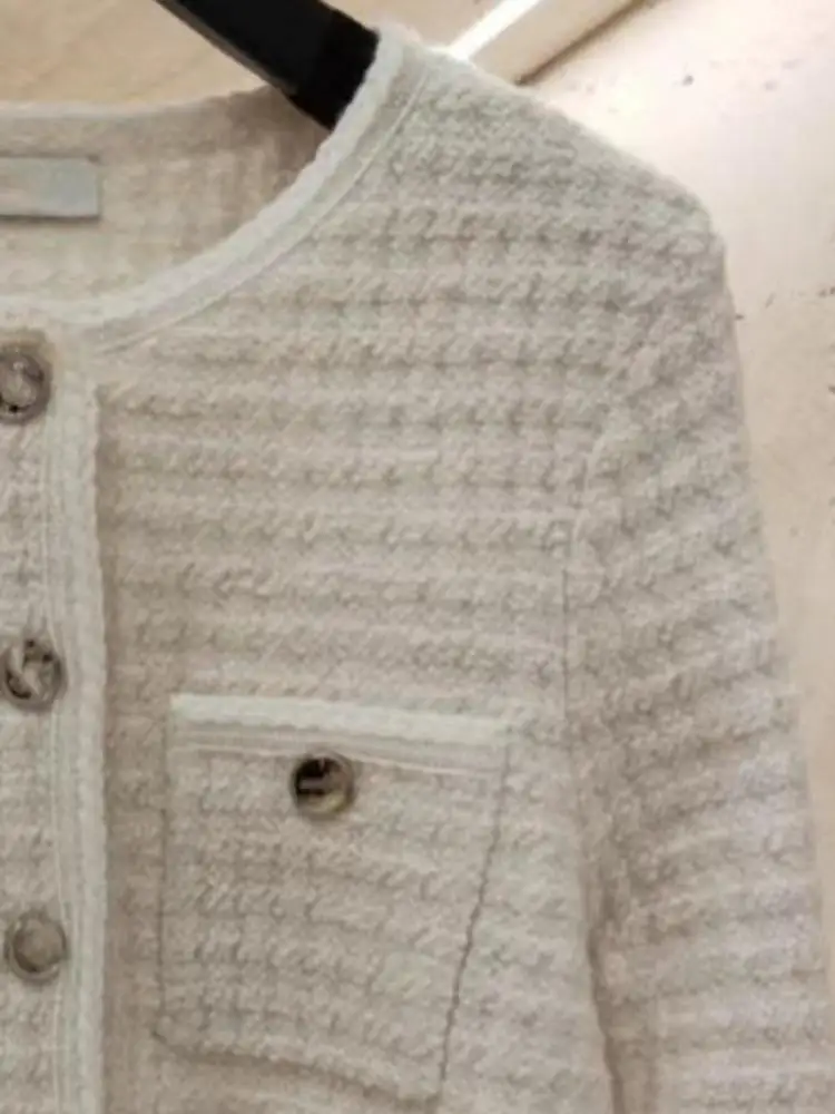 

2023 Early Spring New Women White Knitted Cardigan Jacket/pants