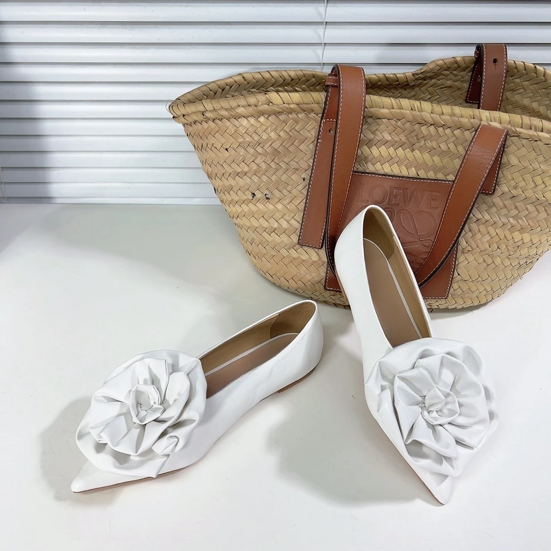 2024 Весна и осень Новое корейское издание Маленькие туфли с острым носком на