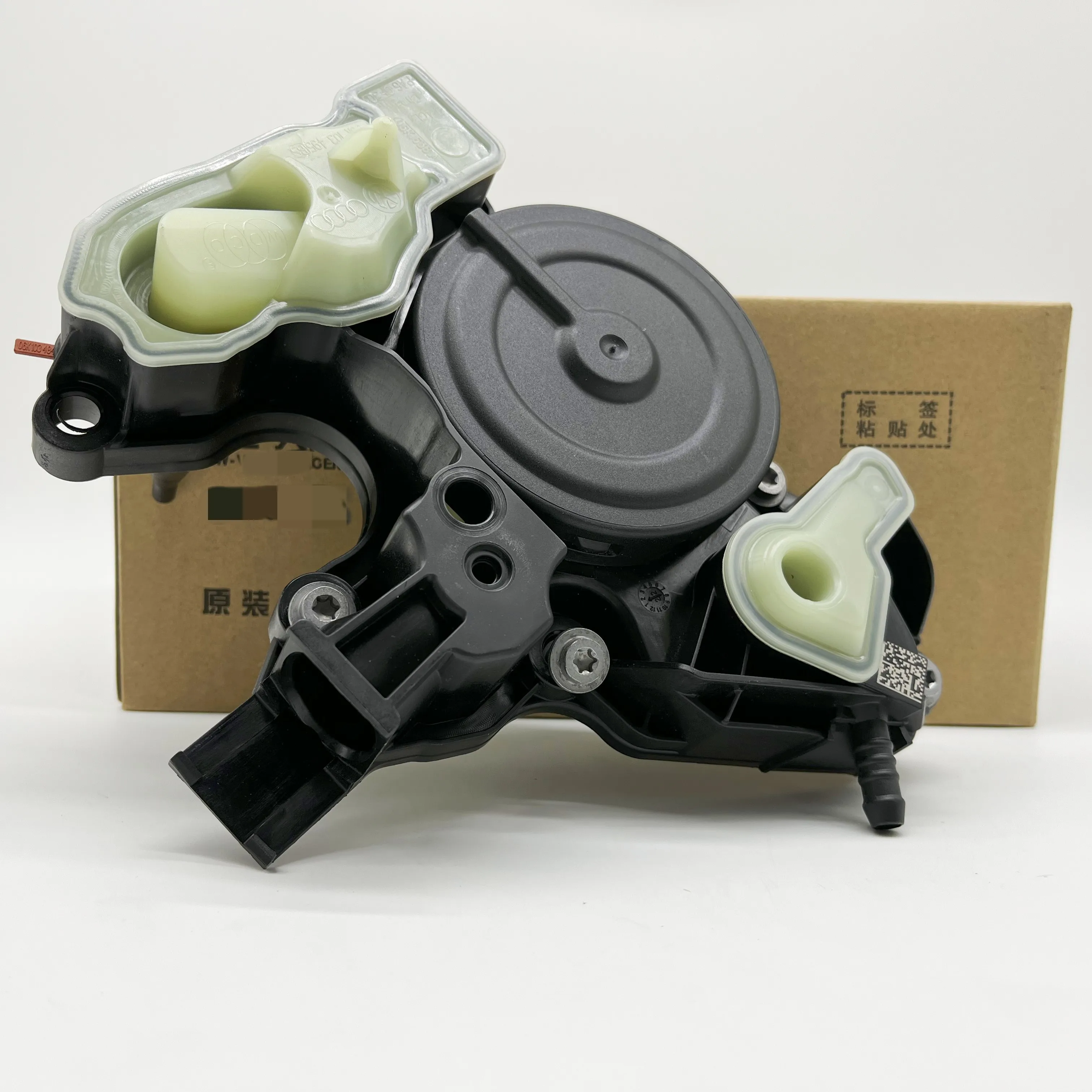 

Оригинальный клапан PCV сепаратора моторного масла 06K 103495 AF,06K 103495 BL,06K 103495 AS/T/R для AUDI Q7 2.0,A1,A3,A4 B8,A5,A6 C7/C8,A7,Q3,Q5