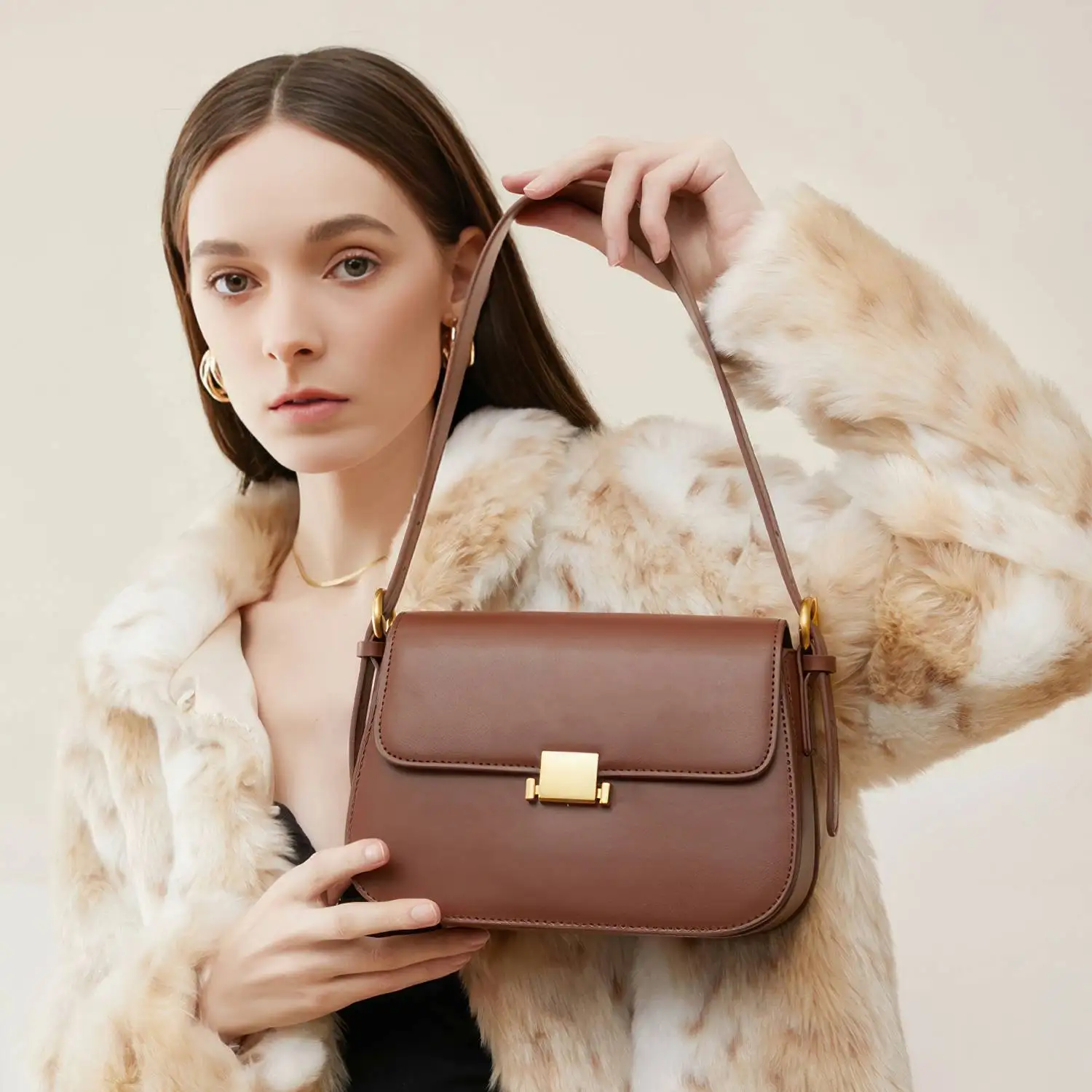 Dreamora Designer Luxury Genuine Leather Shoulder Bag for Women, Female Crossbody Saddle Handbag