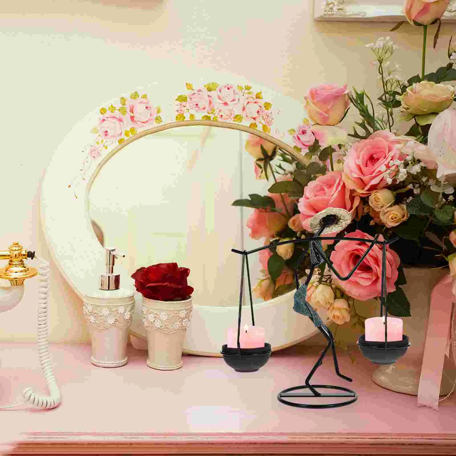 

Metal Abstract Holder Candlestick Birthday Decoration for Girl Fireplace