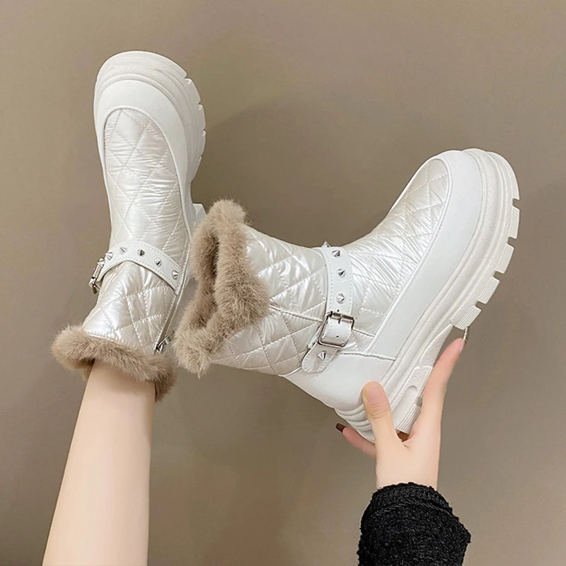 

Женские сапоги, новинка 2022, женская обувь с круглым носком, зимняя обувь на платформе, австралийская мягкая обувь на среднем каблуке, Дамска...