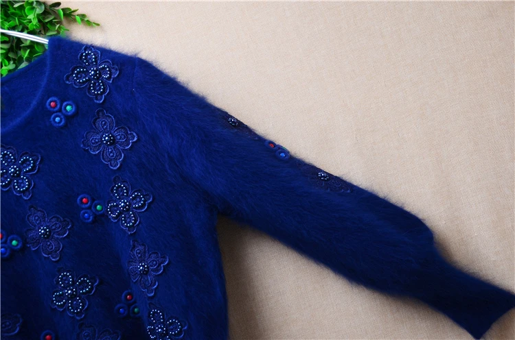 Женский осенне-зимний винтажный свободный свитер с вышивкой бисером из