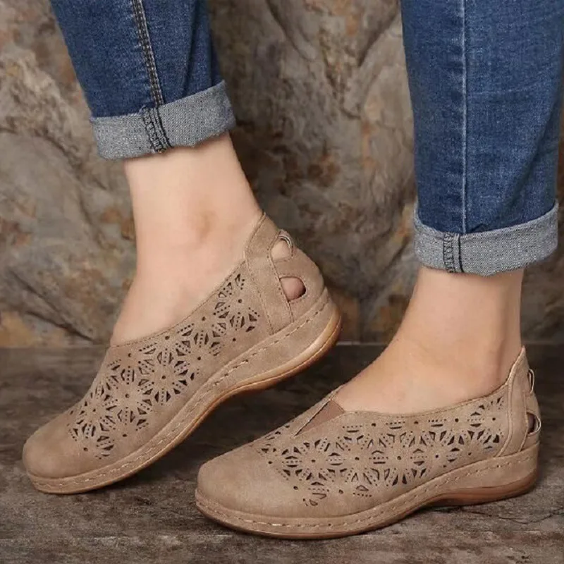 

new Woman Leather Vintage Sandals Female Hollow Out Wedges Platform Shoes Plus Size Women Summer Slip On Retro Moccasins Sandals