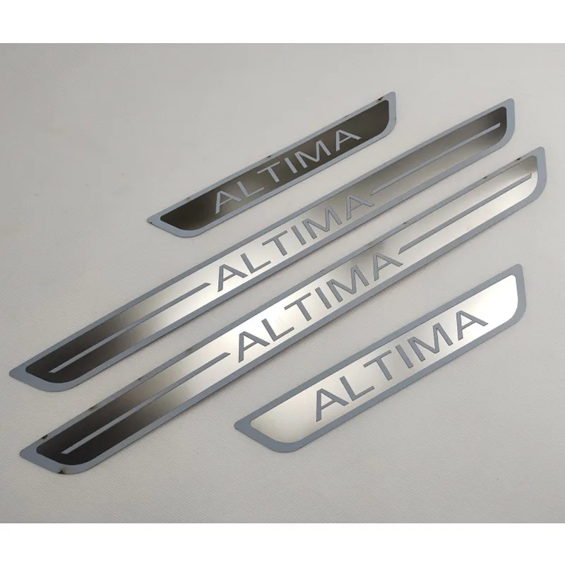 

For Nissan Altima 2013-2017 2018 Door Sill Scuff Plate Trim Threshold Kick Pedal Protect Stickers Car Styling Accessories