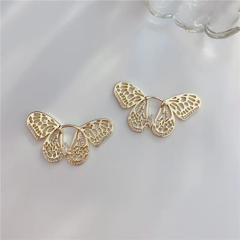 

2020 New Trendy High-Grade Butterfly Earrings Special-Interest Design Exaggerated Personalized Hollow Super Fairy Ear Clips Earr