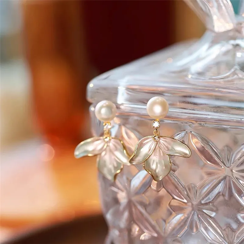 Лепестковые серьги с кристаллами и жемчугом в европейском американском стиле