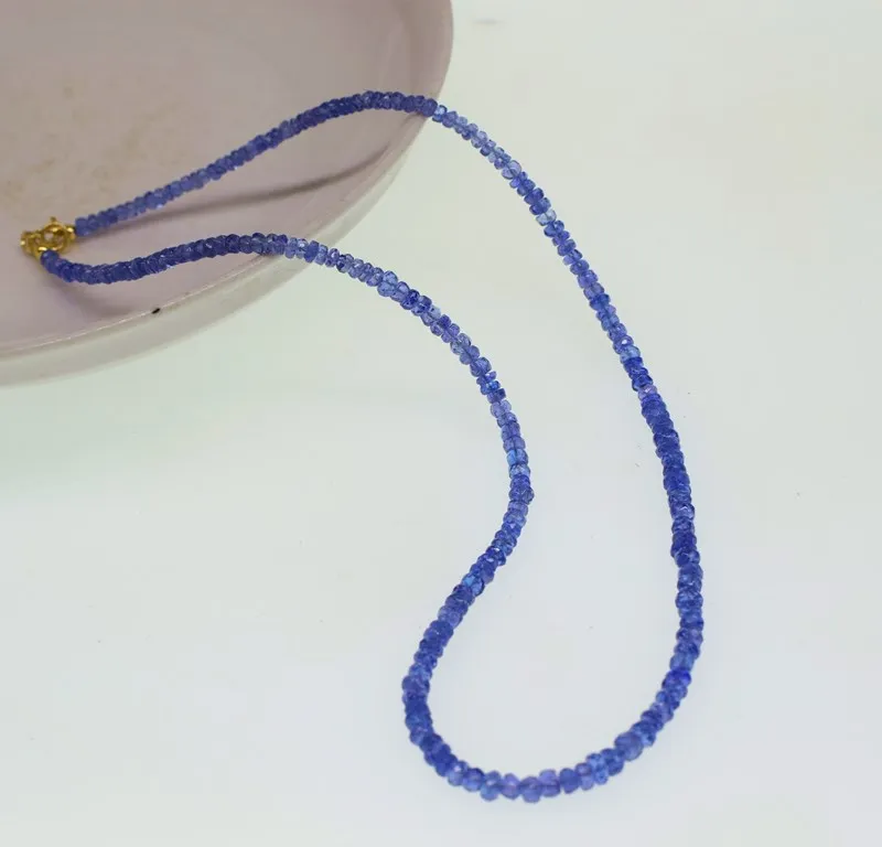 

AA blue Tanzanite roundelle faceted 2x4mm chocker necklace 17"