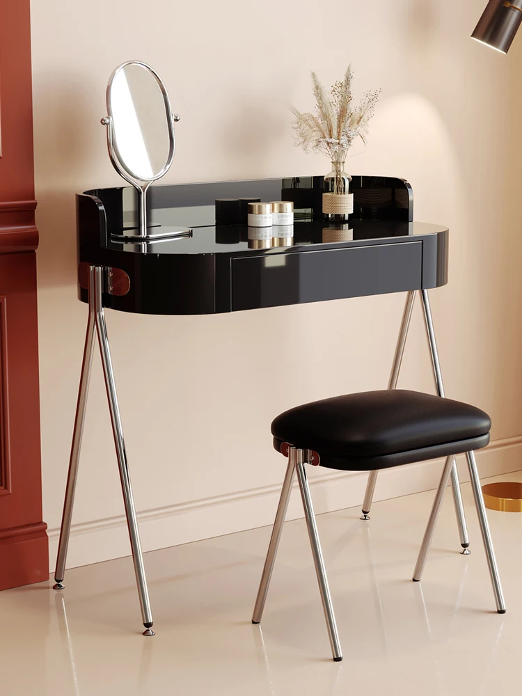 

Современный минималистичный макияжный стол для спальни, роскошный туалетный столик, эркерное окно, Классический туалетный столик