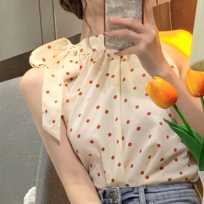 

French Gentle Style Sleeveless Hanging Neck Dress Women's Design Sense Summer 2021 New Polka Dot Small Shirt