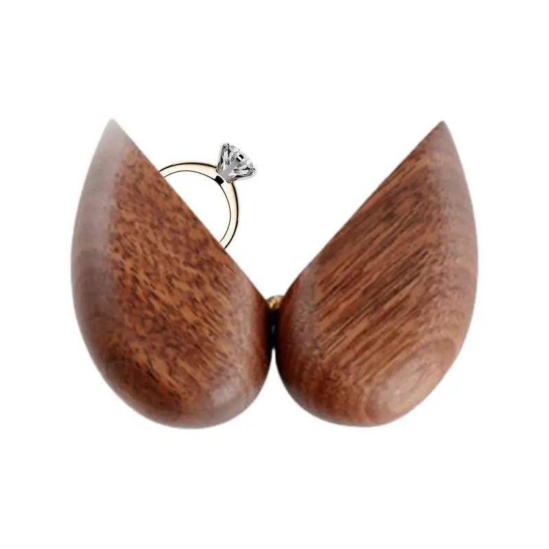 

Wooden Engagement Ring Box Walnut Wood Heart Shape Ring Storage Boxes Handmade Ring Case For Proposal Engagement Wedding Ceremon