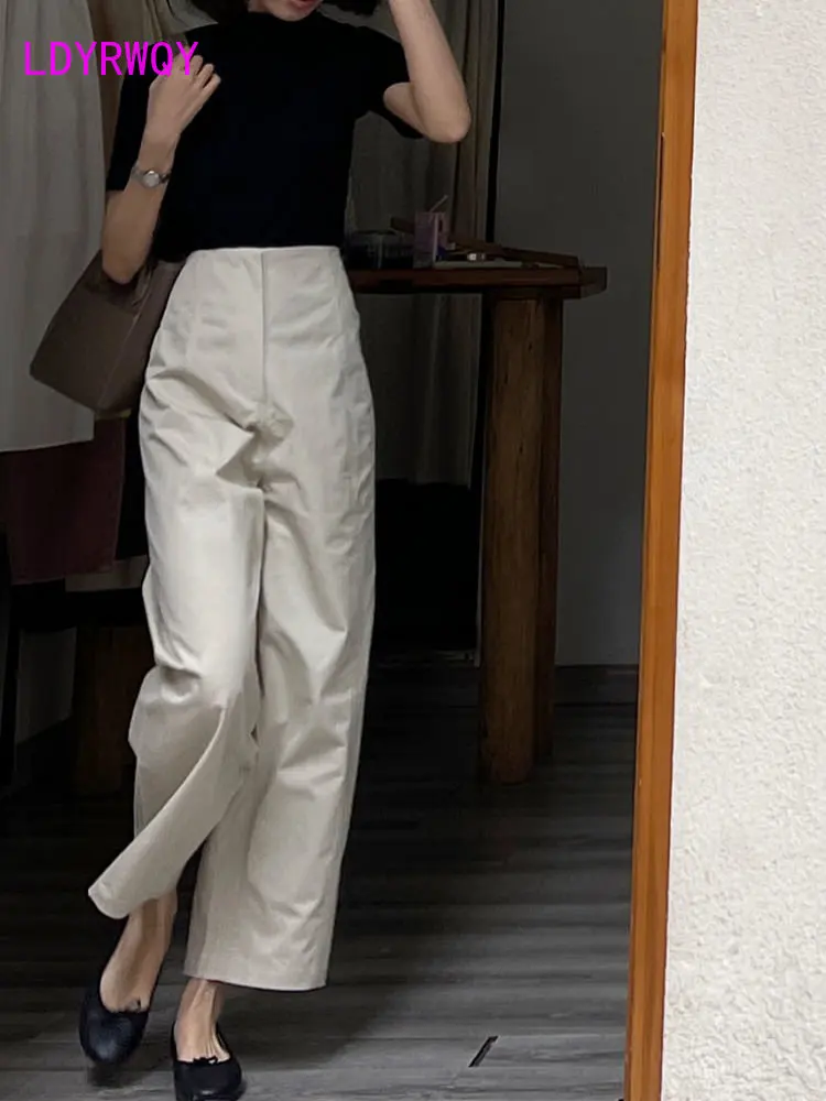 White thin narrow straight casual pants for  Japanese high waisted loose fitting wide leg pants with a cropped suit