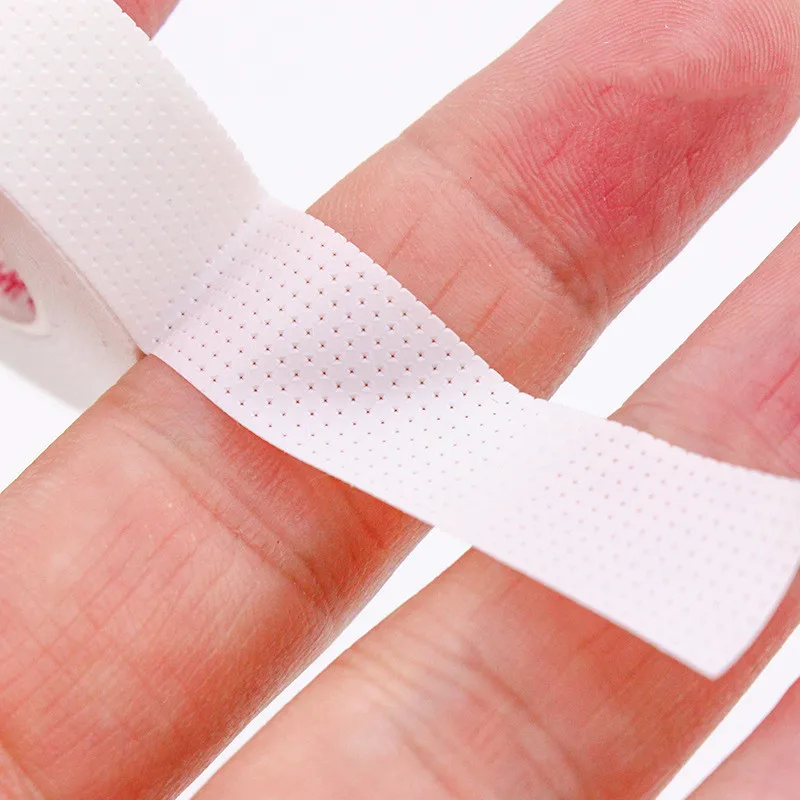 

Sdotter New Japanese Grafting Eyelash Breathable Adhesive Isolation Tape Comfortable and Sensitive Medical Tape Eye Pad