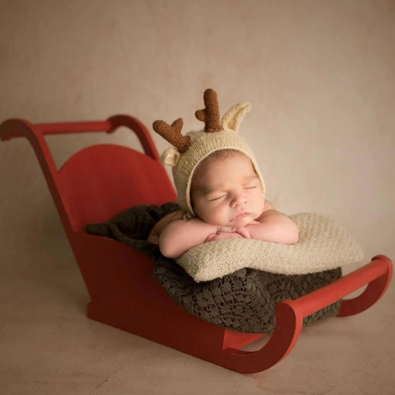 Newborn Christmas Theme Photography Props Sleigh Car Red Photo Studio Children Hundred Days Shooting Auxiliary Accessories