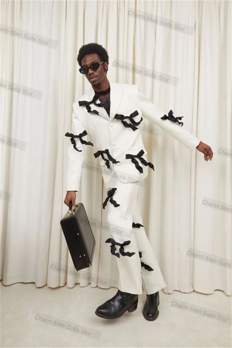 Костюм мужской из блейзера и брюк официальный комплект 2 предметов жакет с бантом