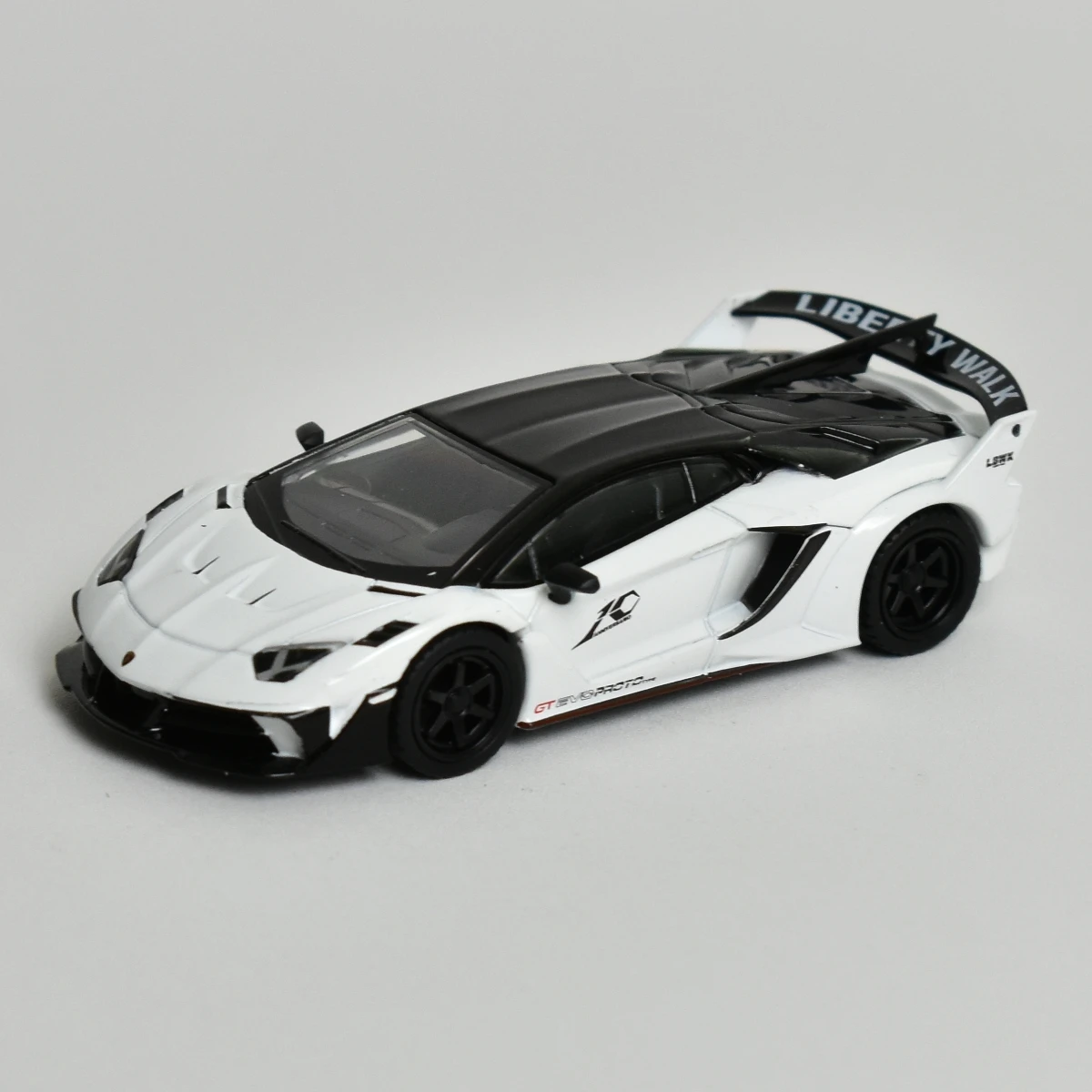 

MINI GT 1:64 lambor Aventador GT EVO Model Car