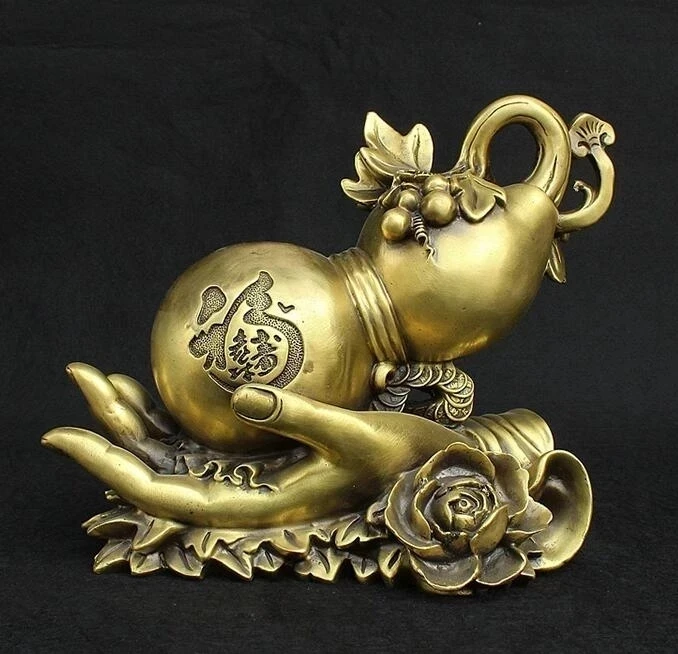 

Chinese brass hand-carved Buddha's-hand gourd crafts statue