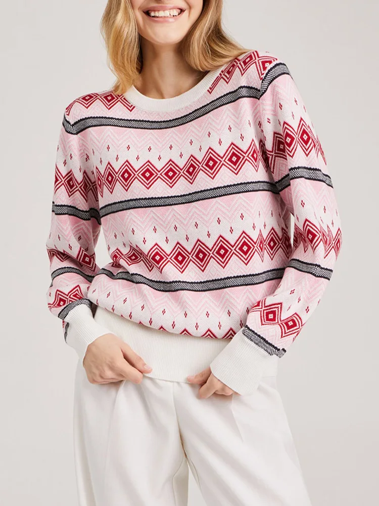 Женская верхняя одежда свитер с круглым вырезом и геометрическим рисунком