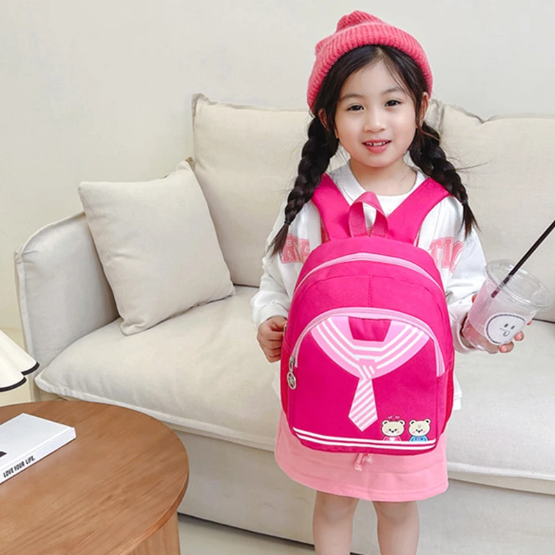 

Милый детский рюкзак с принтом для мальчиков и девочек, мультяшный школьный ранец для детей дошкольного возраста, нейлоновый Повседневный ...