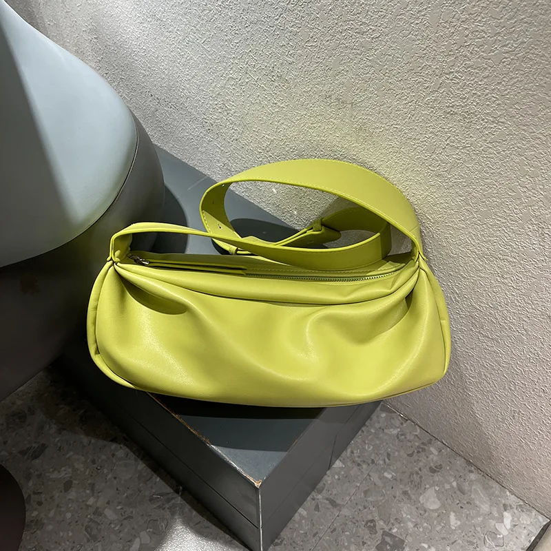 Simple and Casual Women Shoulder Bag in Soft PU Leather