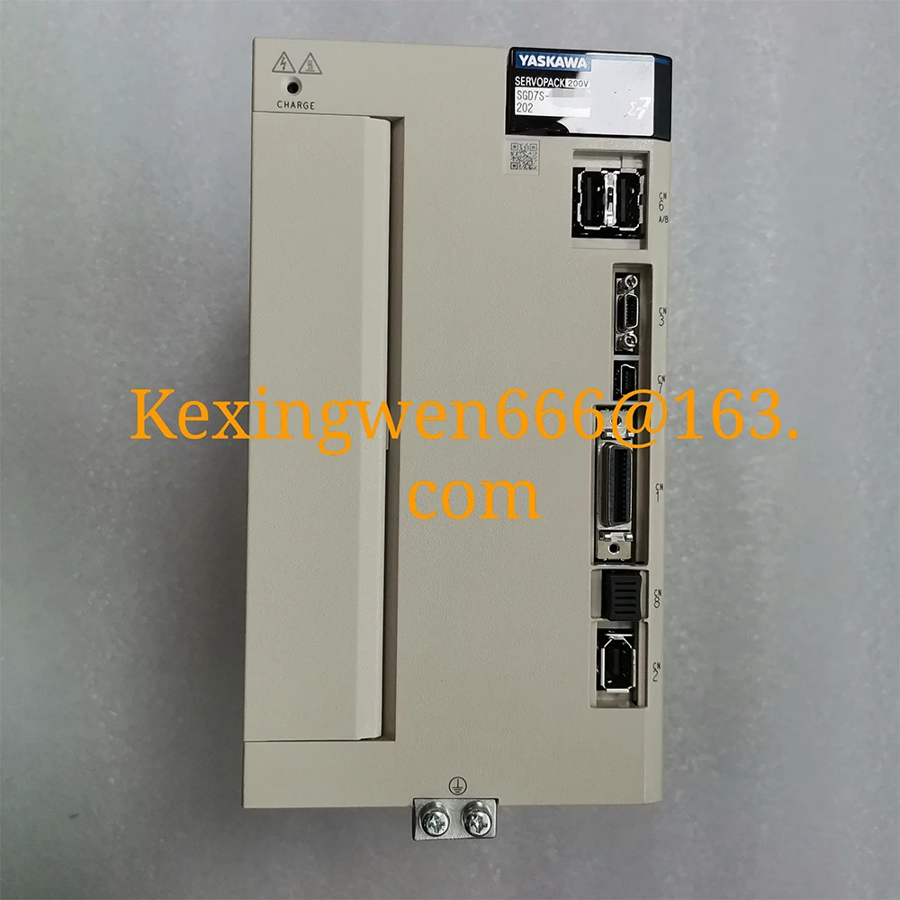 

New Original Servo Driver AC SGD7S-2R8A00A SGD7S-2R8A00A002