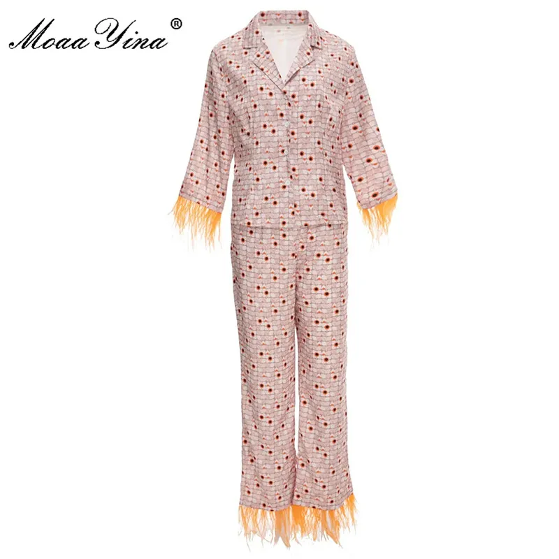 

MoaaYina Fashion Designer Autumn Winter Pants Suit Women 3/4 sleeve Tassel Loose Printed Shirts and High waist Pants 2 Piece Set