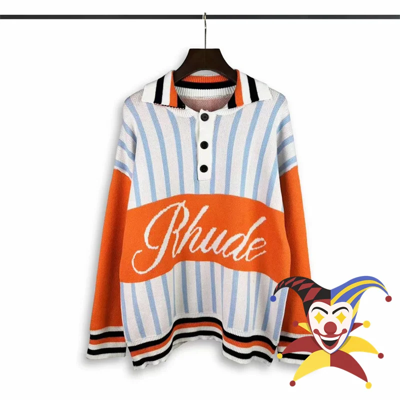 

Свитер жаккардовый с воротником-стойкой и надписью