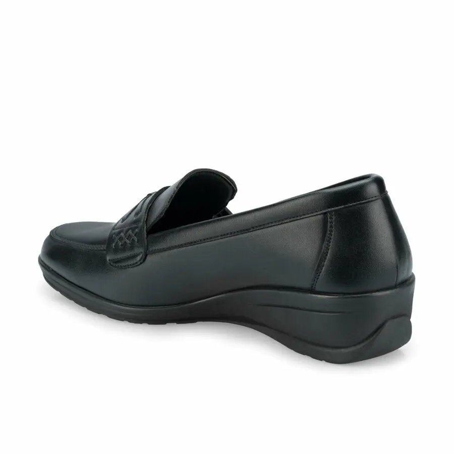 

Women Shoes Flats Fashion Casual Polaris